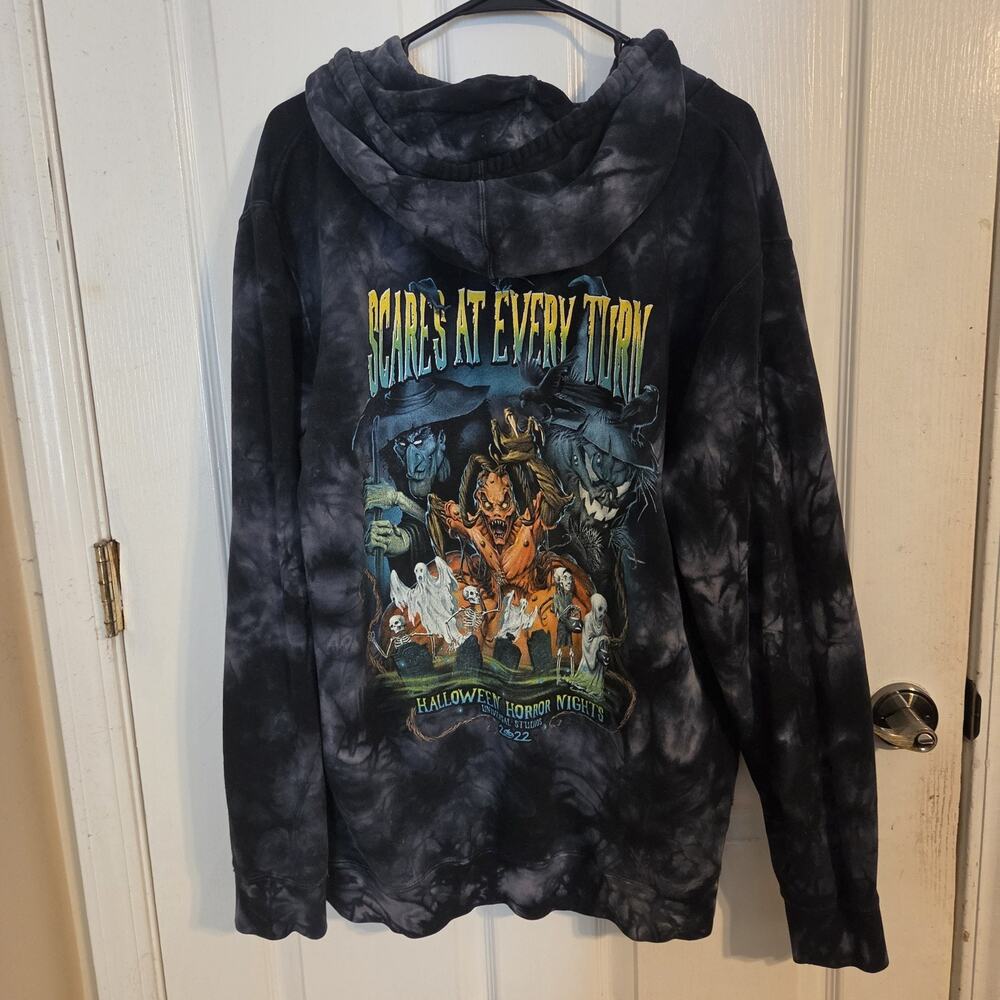 Universal Studios Halloween Horror Nights Hoodie Size L Blue 2022 Tie Dye